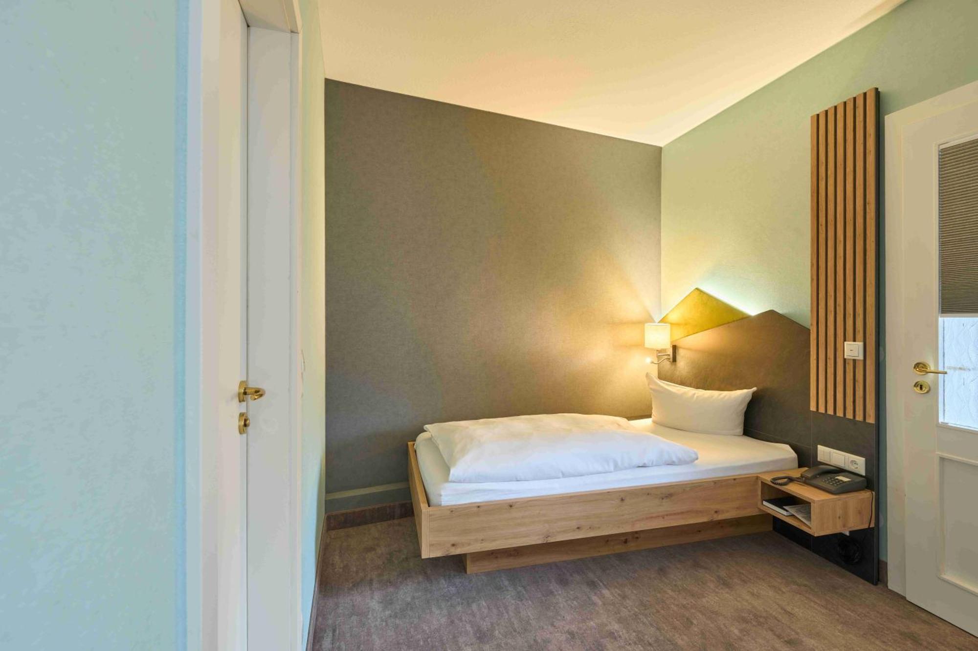 Brauhaus Zum Loewen Hotel Mühlhausen Екстериор снимка